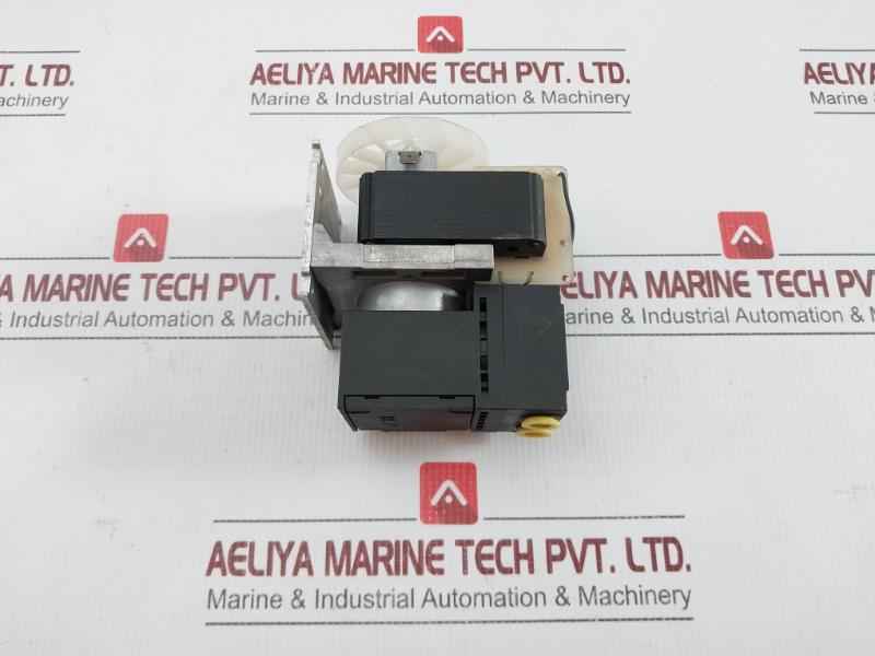 Knf Diaphragm Vacuum Pump 60Hz N86Kte