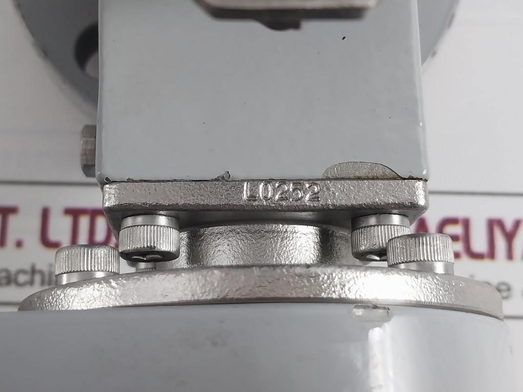 Krohne Optiflux 2100C Electromagnetic Flowmeter 77Ohm 100-230Vac 50Hz 8Va Ip 67