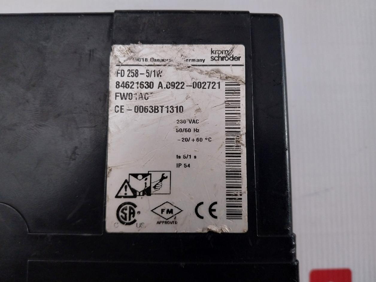 Krom Schroder Ifd 258-5/1W Burner Control Unit 230Vac 50/60Hz Ip54