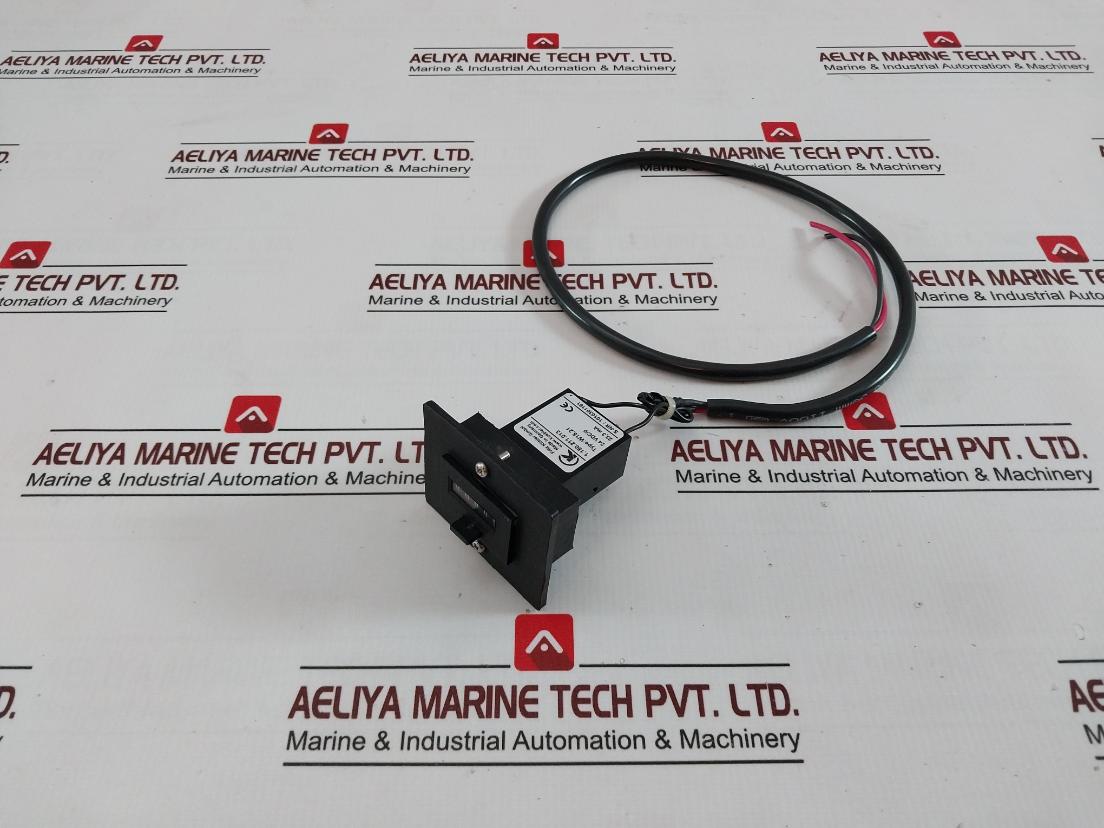 Kubler W15.21 Pulse Digital Counter 1.150.211.013 24Vdc 23.3Ma