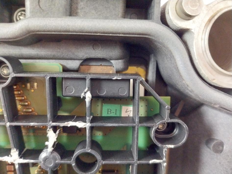 L506610100 054229 Daf Valve Cover Pcb Unit 14De04001327