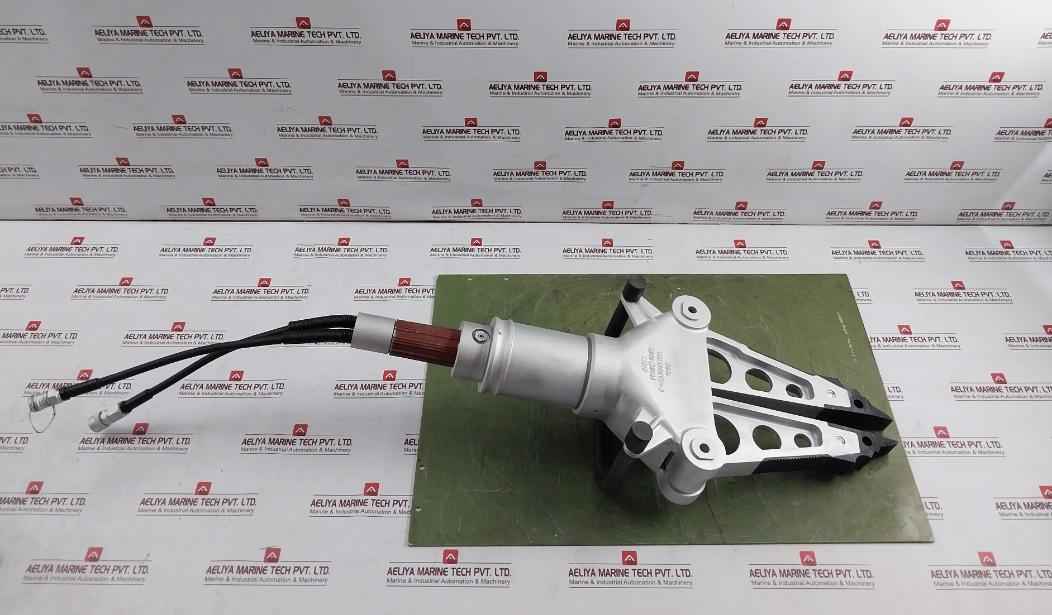 Lancier Lh-sp 715 Hydraulic Spreader Tool 720 Bar 10440 Psi 1602 0609