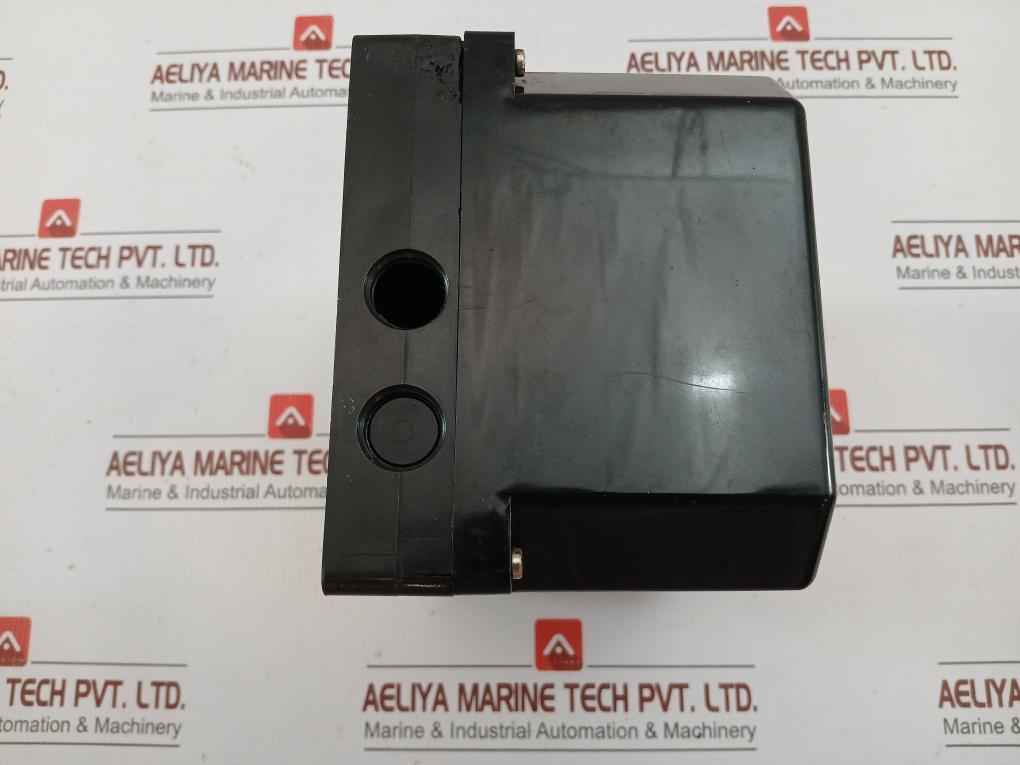 Landis & Gyr Burner Control 220-240 V Part No: Lae1