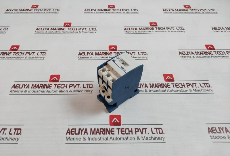 Larsen & Toubro Mnx 40 Switchgear 3 Pole Power Contactor 110V 50Hz 11.5 Lb-in