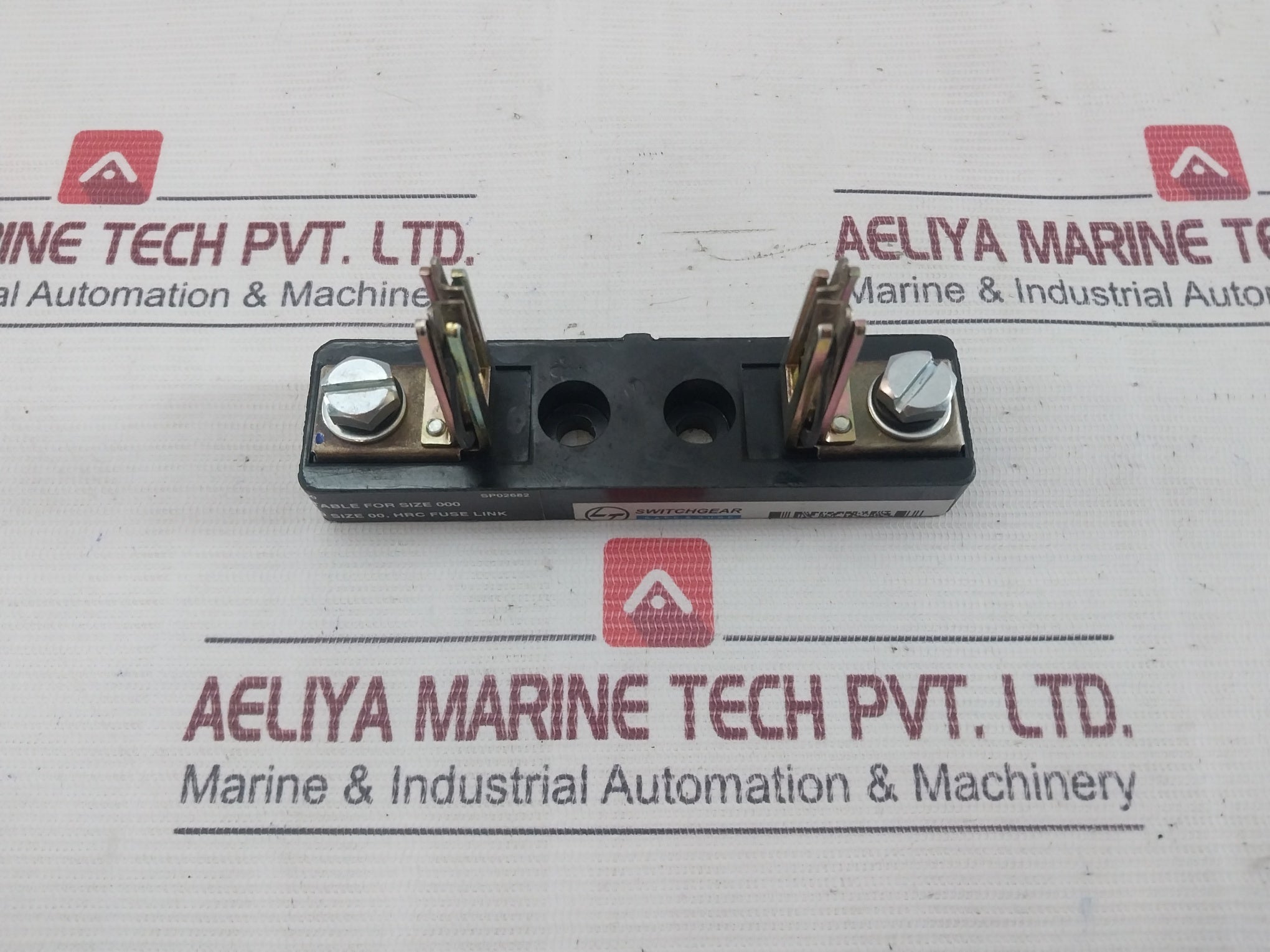 Larsen & Toubro Sk90405 Oooo Fuse Base Hb 160 A Din