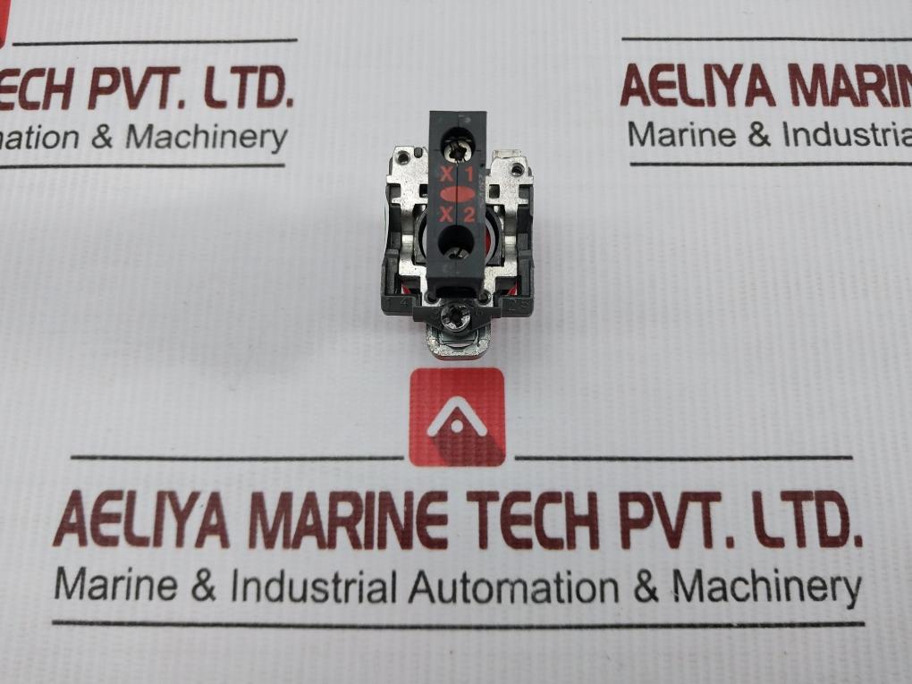 Led-Panel-Mount-Indicator-Red-230V-14Ma-Schneider-Electric-Zbv-m4-208748-3