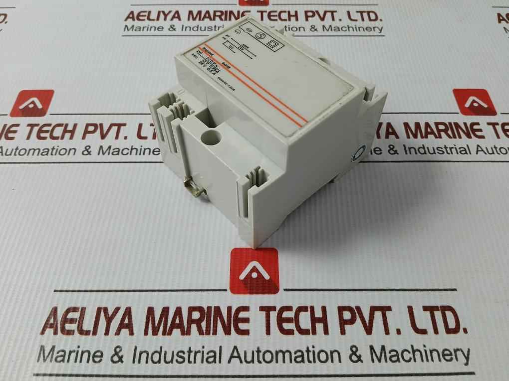 Legrand 24V 0.5A 50/60Hz Transformer 04232