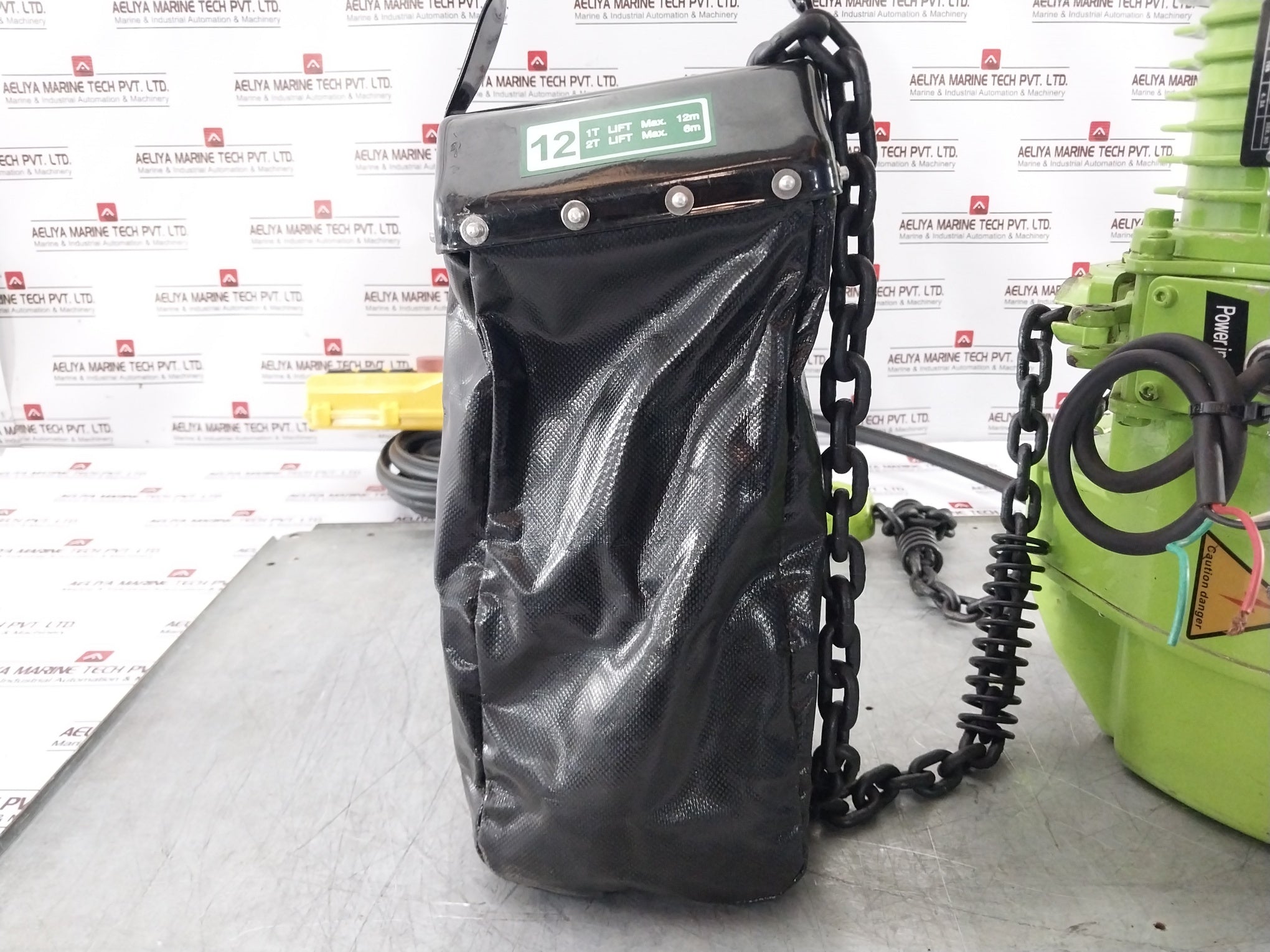 Lifmex Lecb0.5 Ton Electrical Chain Block Without Trolley, 7.2 M/Min, 3 Phase