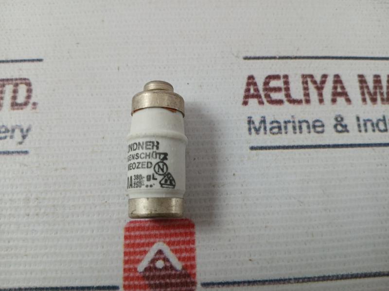 Lot of 5X LINDNER 50A Bow Protection Fuse 380/250