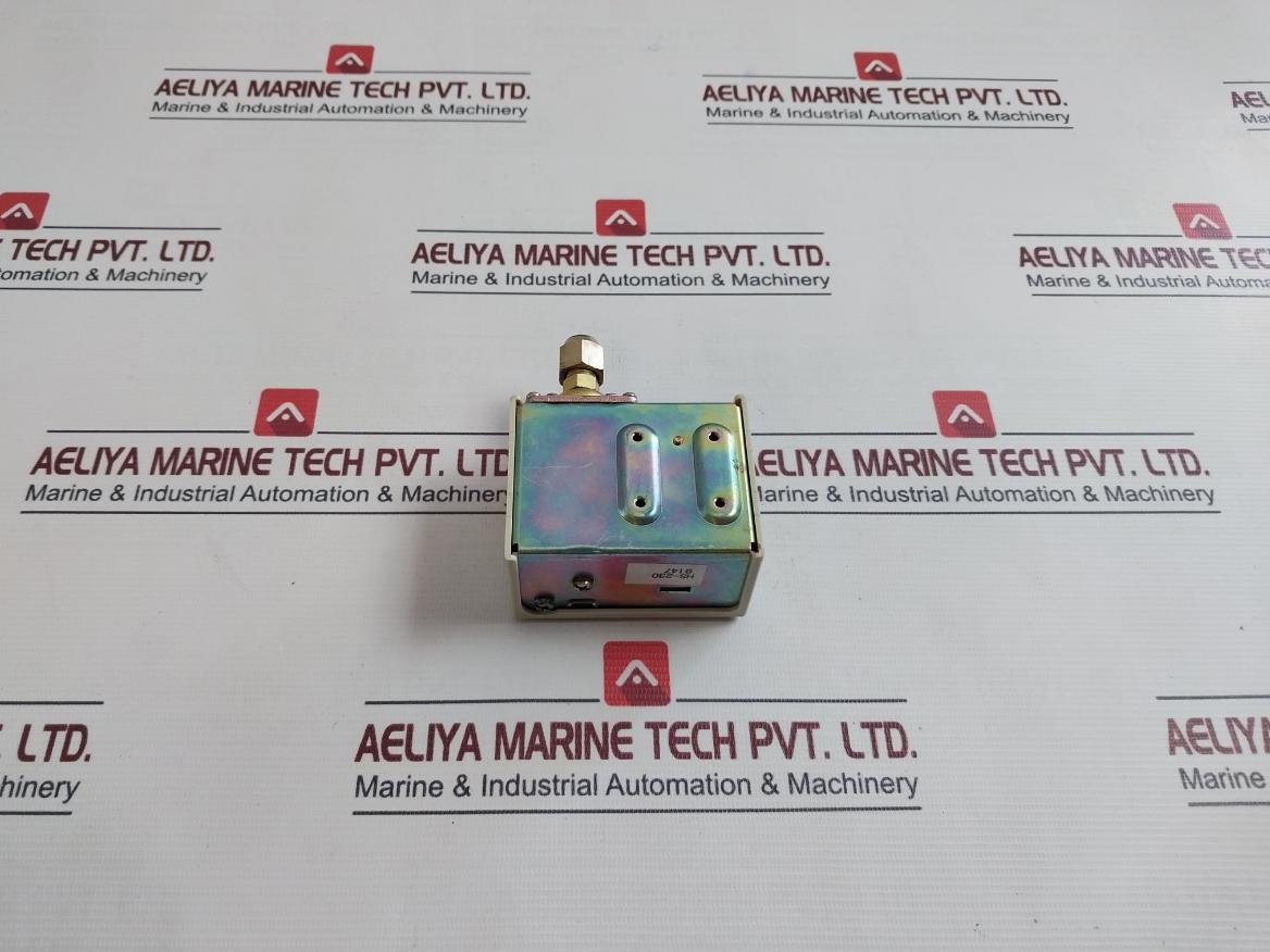 Linero Controls Hs-230 Pressure Control Switch 5-30 Kgf/Cm2 0.5-3 Mpa 30Km