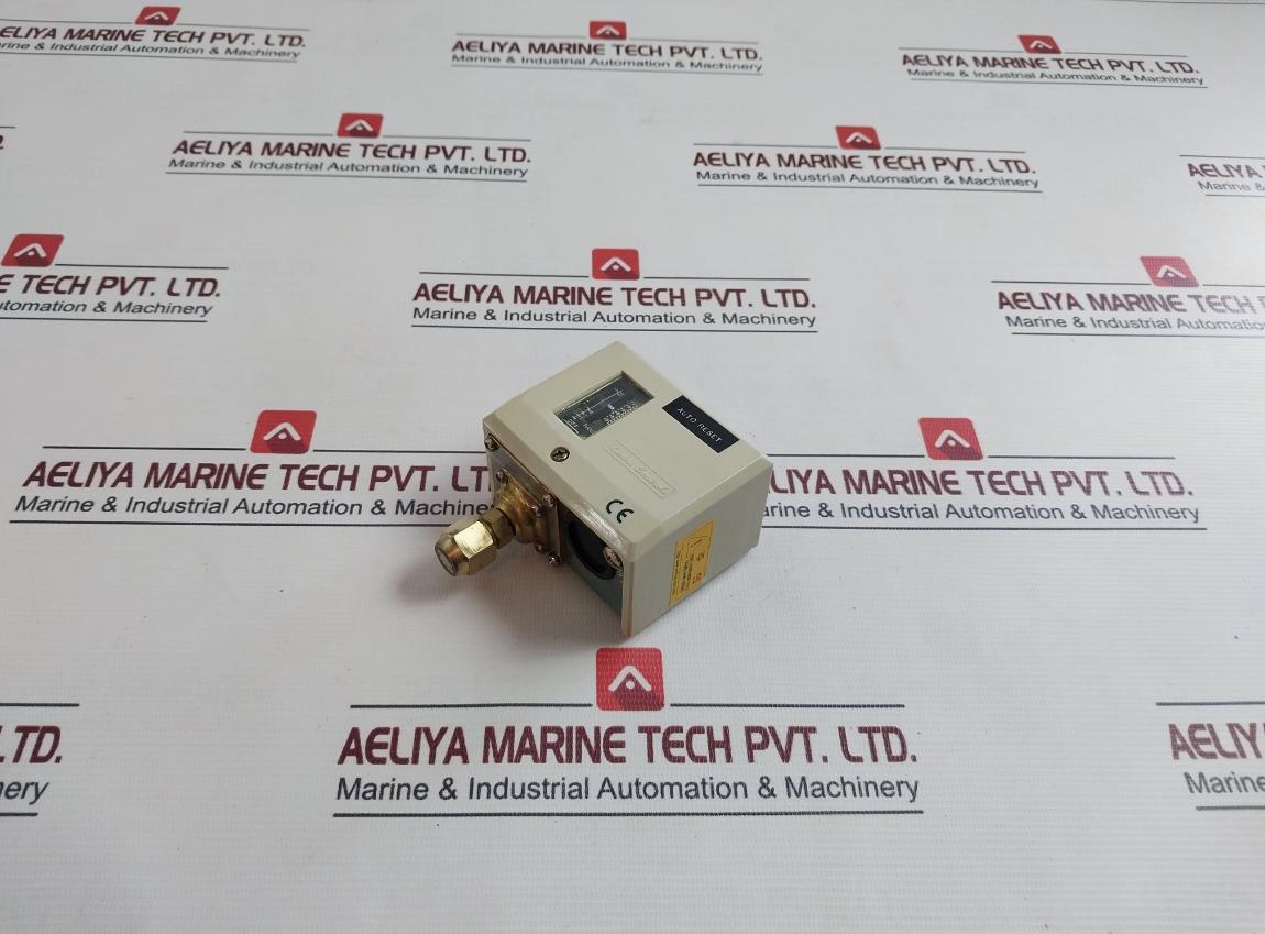 Linero Controls Hs-230 Pressure Control Switch 5-30 Kgf/Cm2 0.5-3 Mpa 30Km
