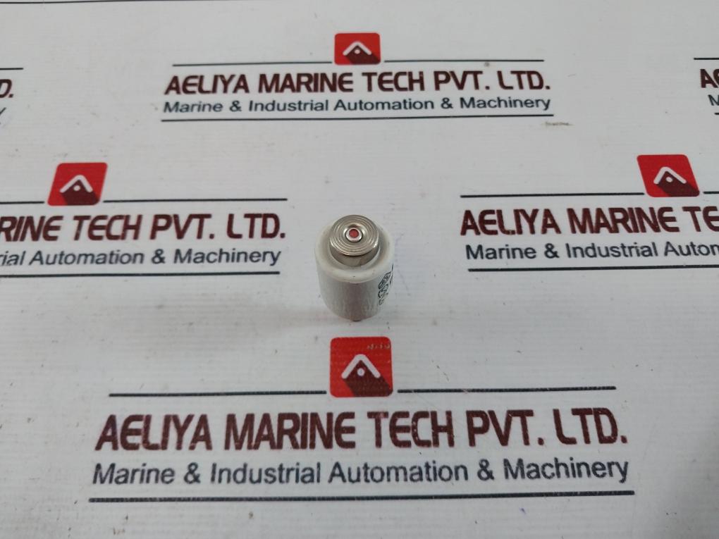 Lot of 7X LJS 2A 500V Ceramic Bottle Fuse Link