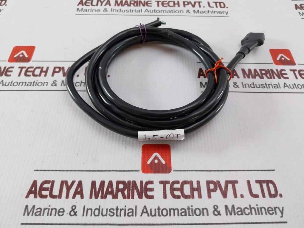 Ll26332 Csa Type Svt 105˚C Electrical Cable 1.5 Meter