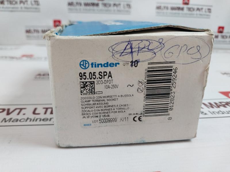 Lot of 10X FINDER 95.05 Clamp Terminal Socket 10A-250V 300V Max 10A Per Pole