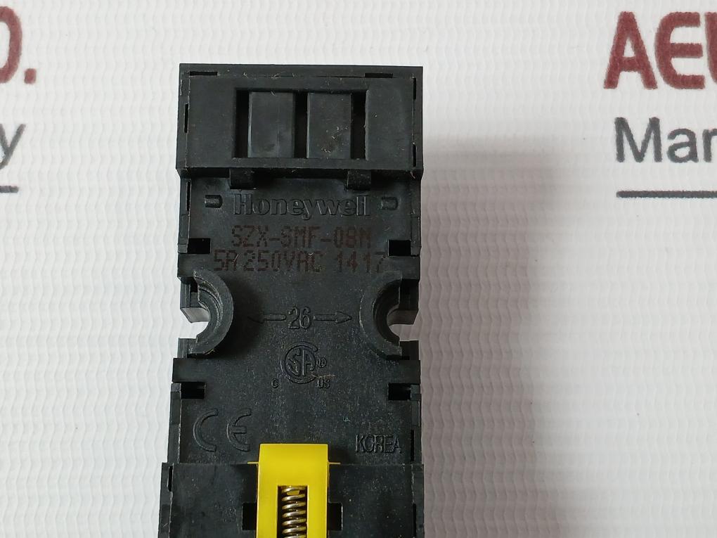 Lot of 10X Honeywell SZX-SMF-08N Track Mounted Relay Socket 5A 250VAC