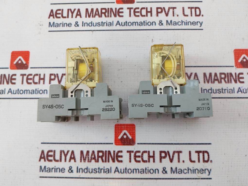Lot of 10X IDEC RY42S-LD General Purpose Relay With Base SY4S-05C DC 24V