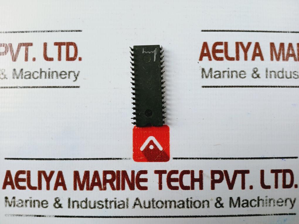 Lot of 10X HITACHI HM628128ALP-7 INTEGRATED CIRCUIT DIP-32