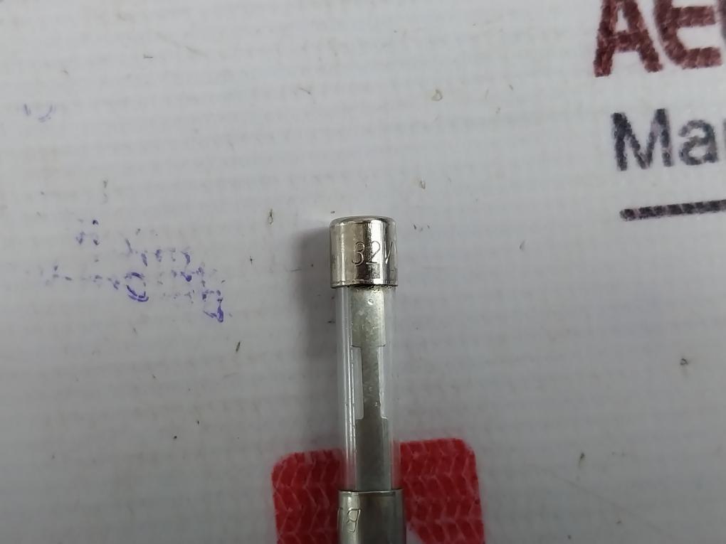 Lot of 15X BUSSMANN AGC 15 Buss Fuses 15A 32V