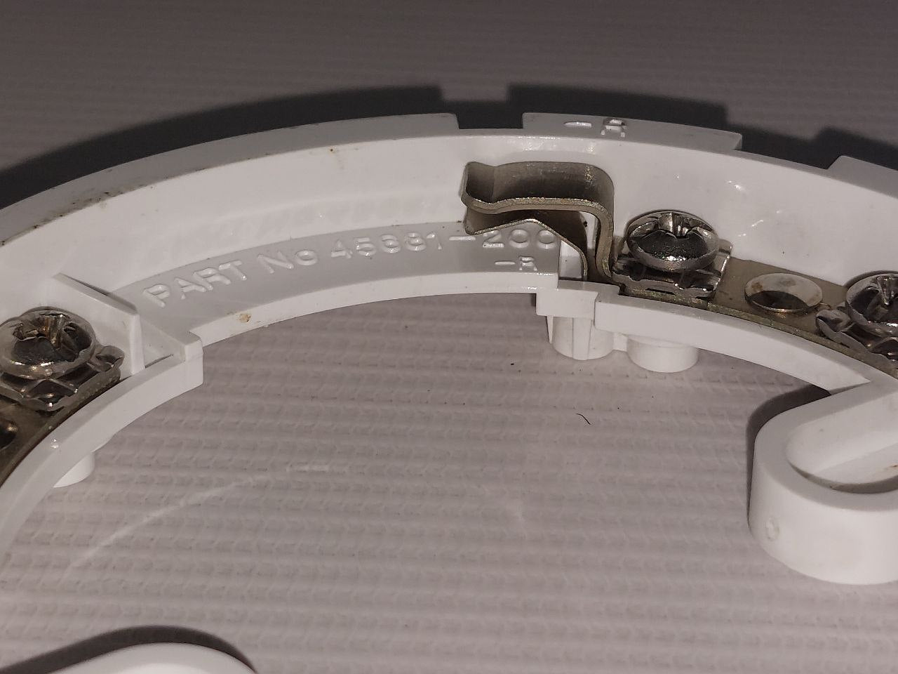 Lot Of 2X Apollo 45681-200-r Smoke Detector Base 17- 28V