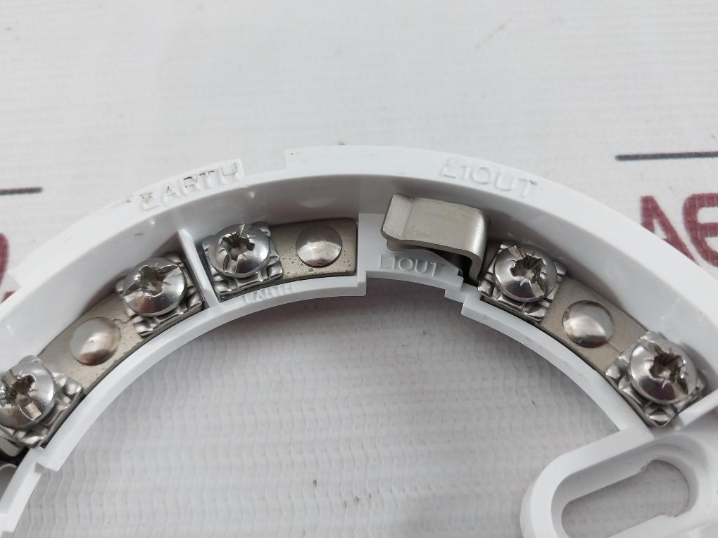 Lot Of 2X Apollo 45681-200-r Smoke Detector Base 17- 28V