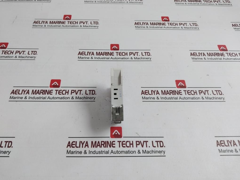 Lot of 2X ETI VLC10 1P AC-22B Fuse Holder Terminal MAX.3W