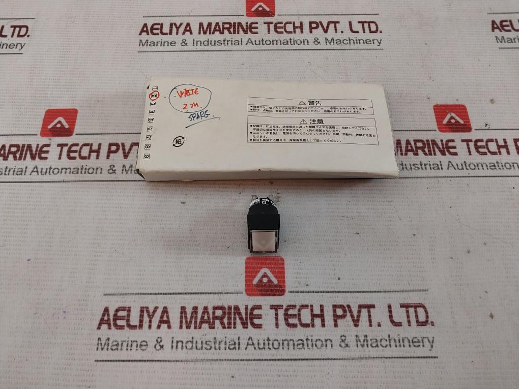 Lot of 2X Fuji Electric AH165-ZT Pushbutton Switch LED 24V 6106 E3