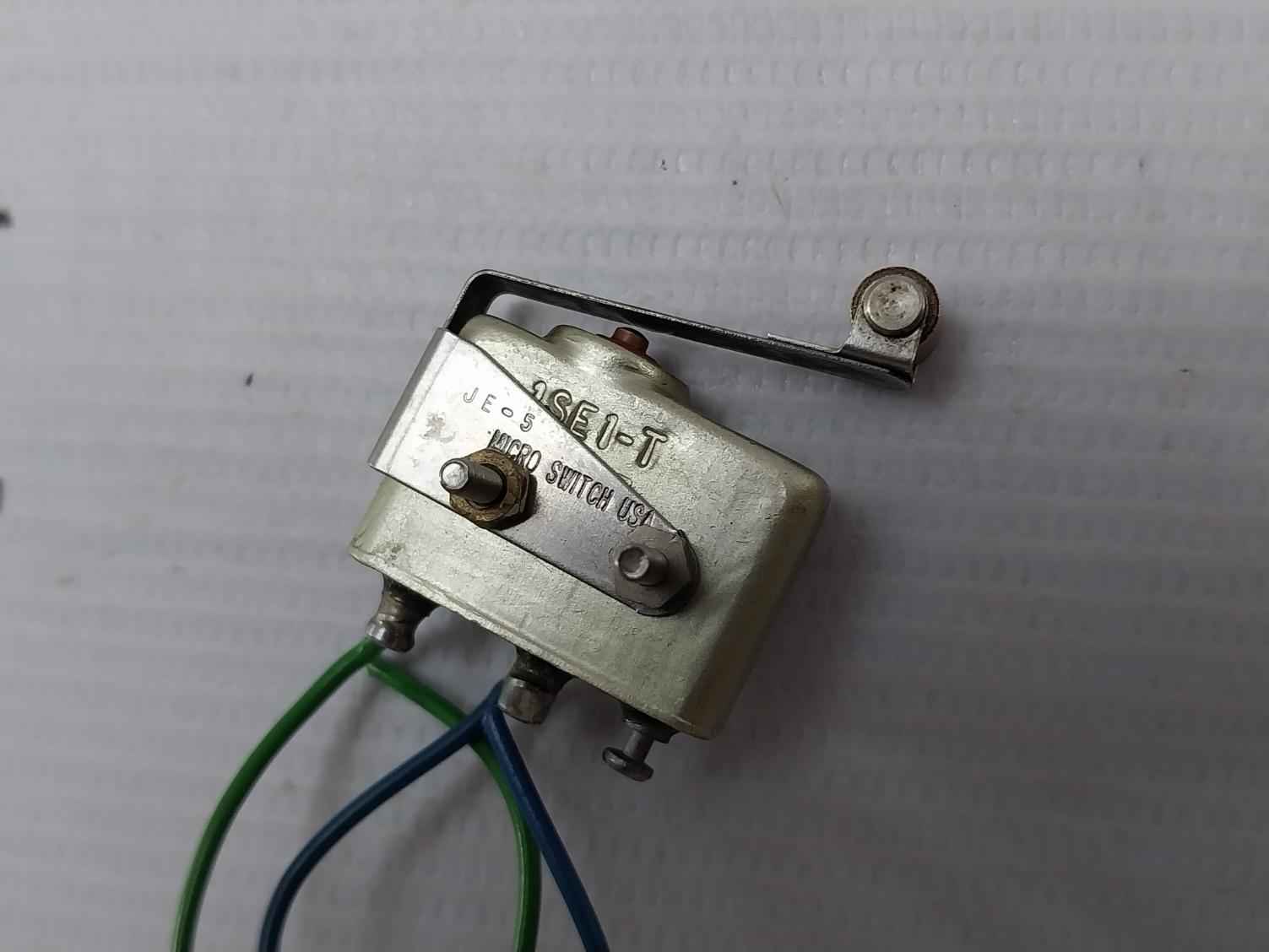Lot Of 2X Honeywell 1Se1-t Micro Switch Je-5