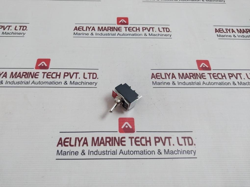 Lot Of 2X MULTICOMP MCR13-28A-01 Toggle Switch On-Off Spst Non Illuminated