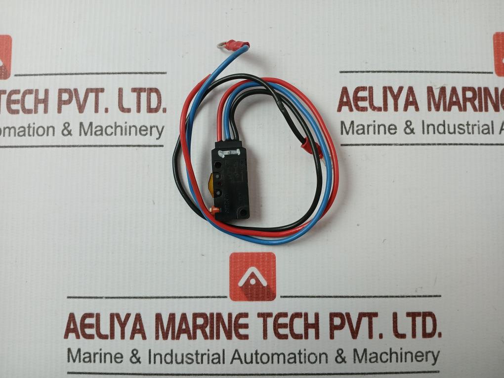 Lot Of 2X Omron Sealed Micro Limit Switch D2Vw-5-1M