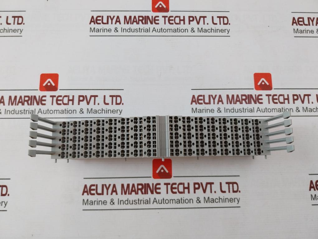 Lot of 2X PHOENIX CONTACT ZRV 8 Marshalling panel 30 25 95 6