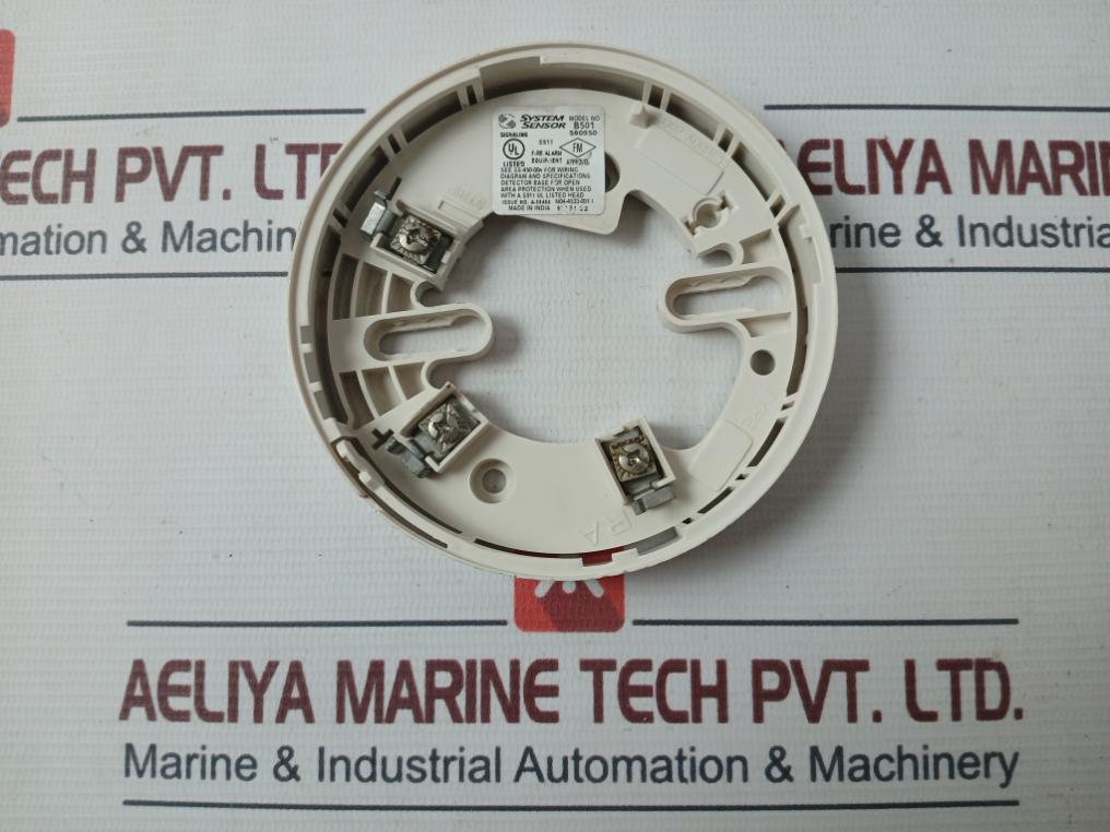Lot of 2X SYSTEM SENSOR B501 Smoke Detector base