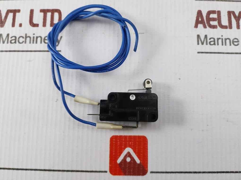Lot Of 2x Omron D2mv-1l22-1c3 Miniature Basic Microswitch W/ Cable 125vac 1a