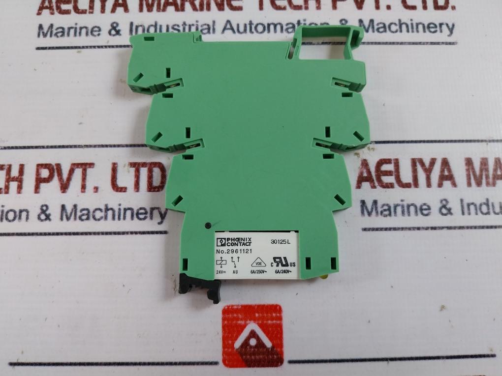 Lot Of 3X Phoenix Contact Plc-bsp-24Dc/21 Power Relay With Base