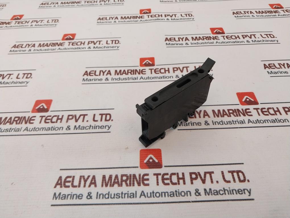 Lot of 3X Phoenix Contact UK6,3-HESI Fuse Modular Terminal Block