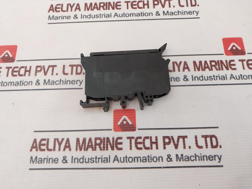 Lot of 3X Phoenix Contact UK6,3-HESI Fuse Modular Terminal Block