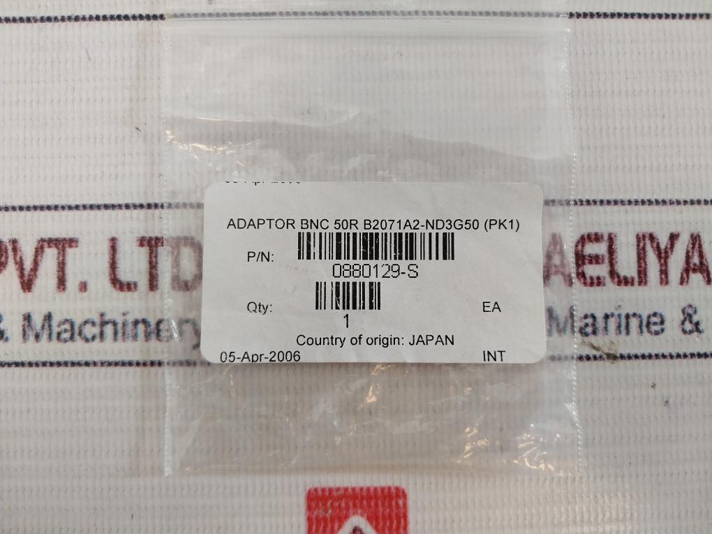 Lot of 4X Amphenol 0880129-S Adaptor BNC 50R B2071A2-ND3G50 (PK1)