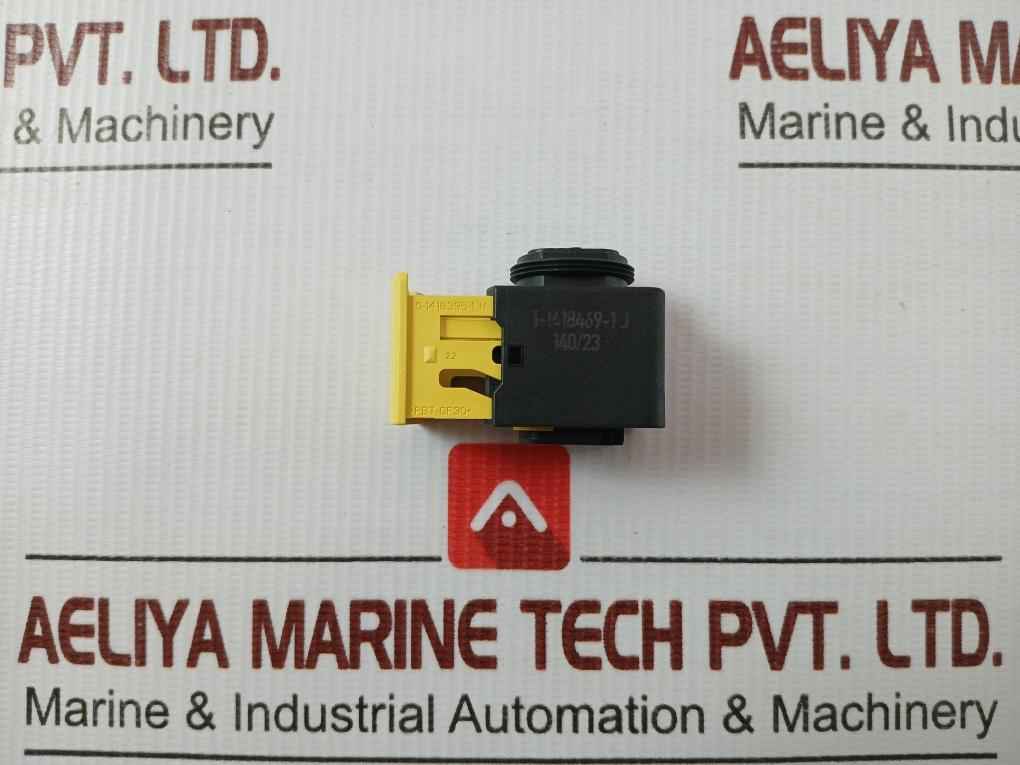 Lot Of 4X Te Connectivity Automotive Connector 1-1418469-1