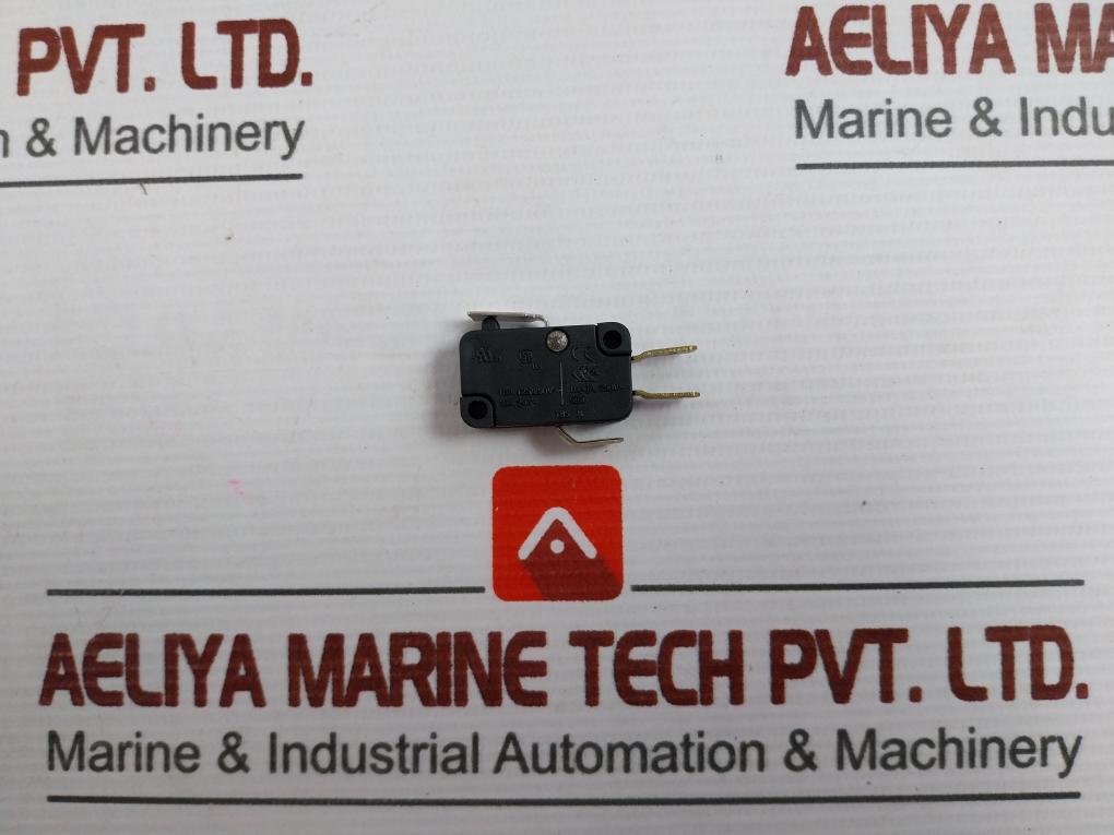 Lot Of 4X Teknic Ms 31 Micro Switch
