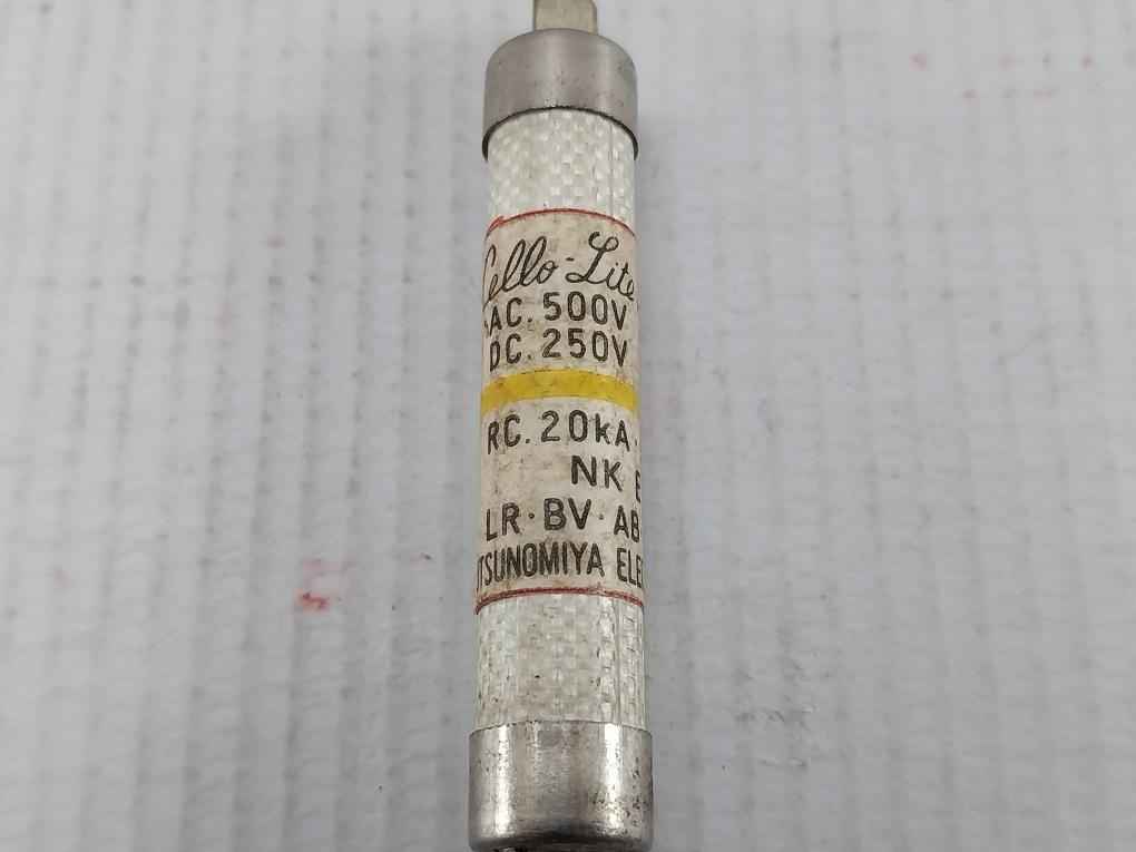 Lot Of 4X Utsunomiya Electric Nc1 Cello-lite Fuse 15A Ac 500V Rc 20Ka