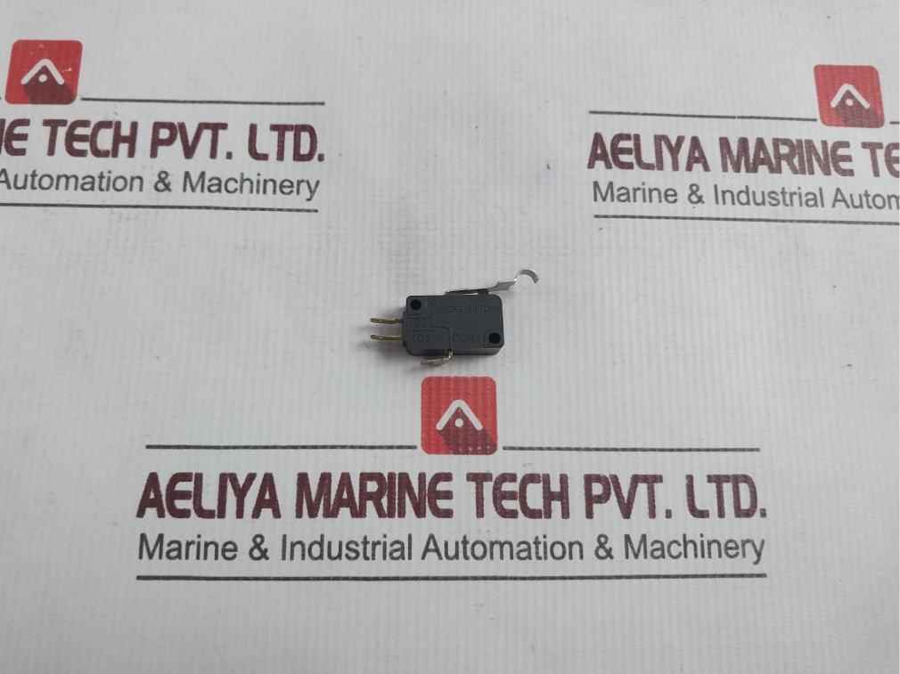 Lot Of 4x Honeywell V7-7b10d8-274 Microswitch 250v Dc