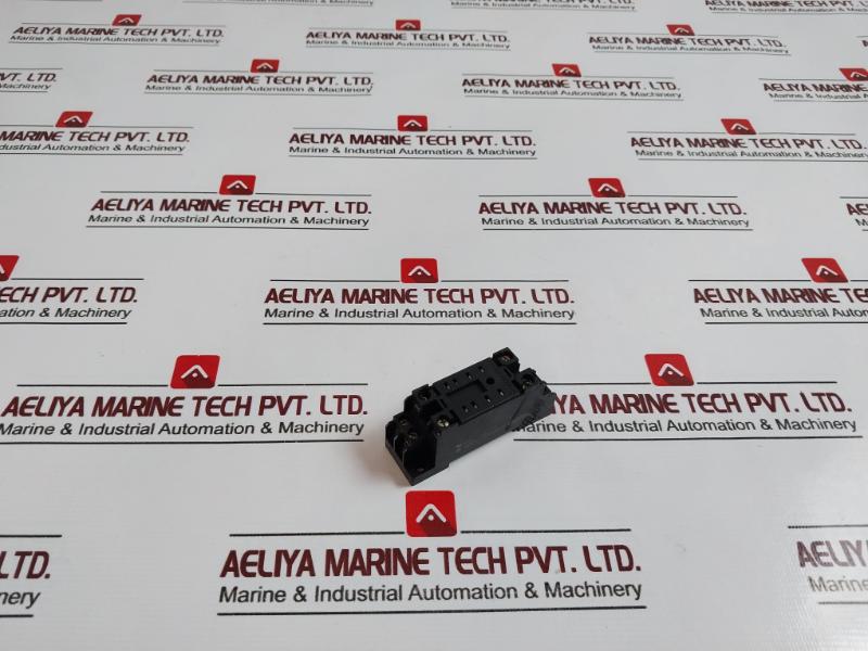 Lot of 4X OMRON PYF08A-E Relay Base Socket MAX 7A250V 5A250V 0837W2