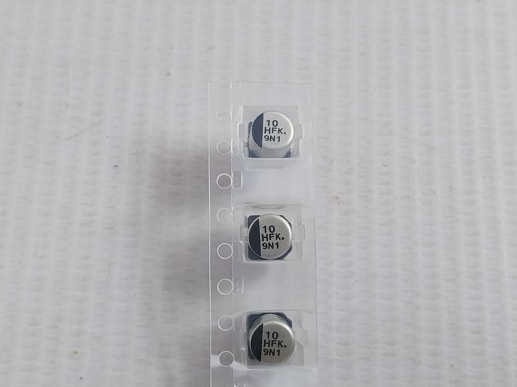 Lot Of 50X Aluminium Electrolytic Capacitor 5985-afk50V10-f Mouser 50V