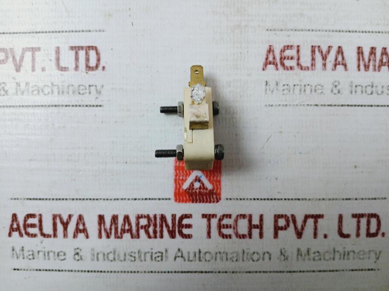 Lot of 5X Cherry D44X Pushbutton Micro Switch 10A 125-250VAC T85