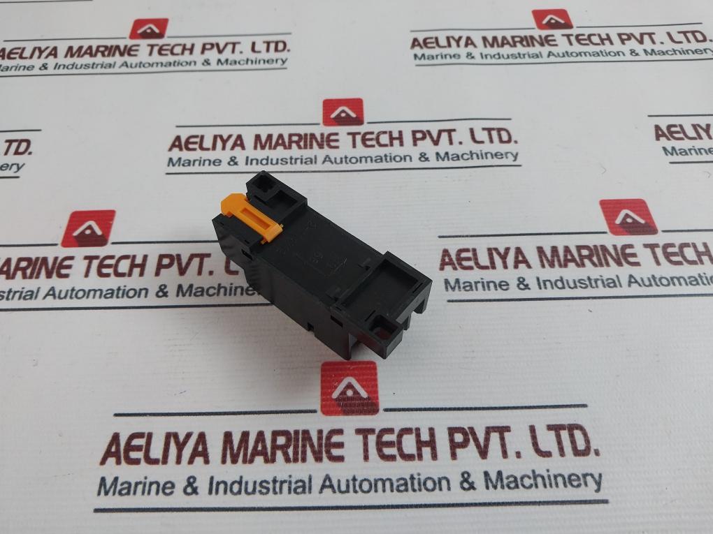 Lot of 5X Hongfa 13F-2Z-C1 Relay Socket
