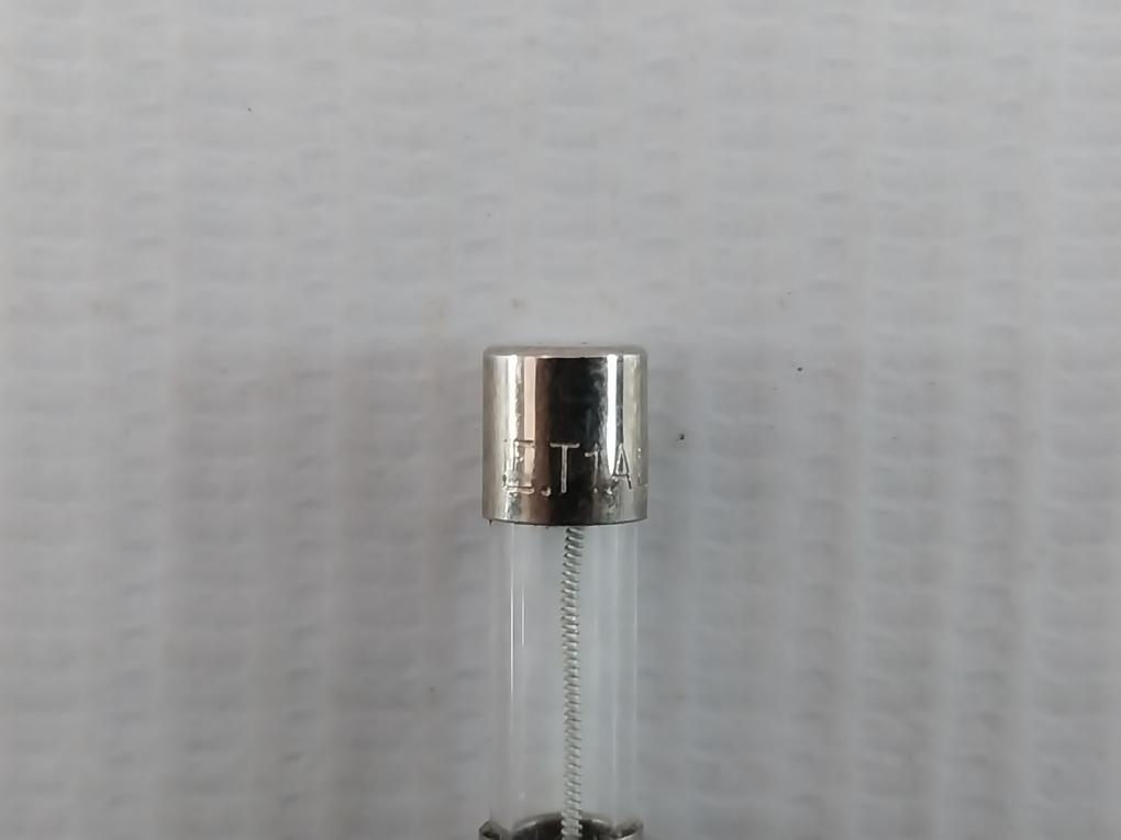 Lot Of 5X Littelfuse Standard Glass Tube Cartridge Fuse T1Al250Vp