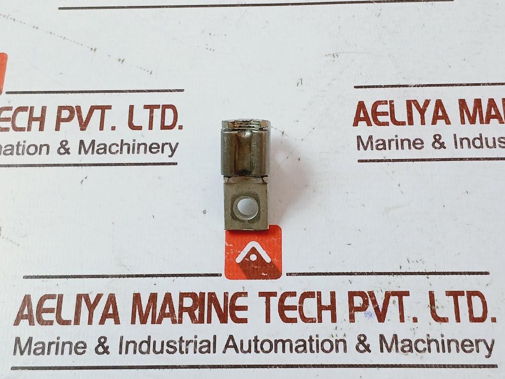 Lot of 5X Ol-Yleisliitin Universal Connector 6-70M 5.6 Nm T1