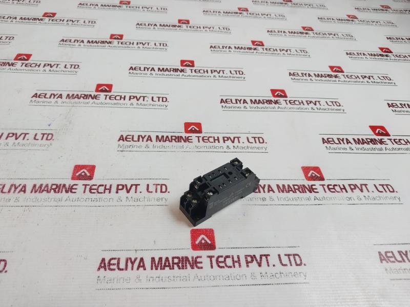 Lot of 5X OMRON PYF08A-E Relay Socket Base 8-Pin 7A 250VAC