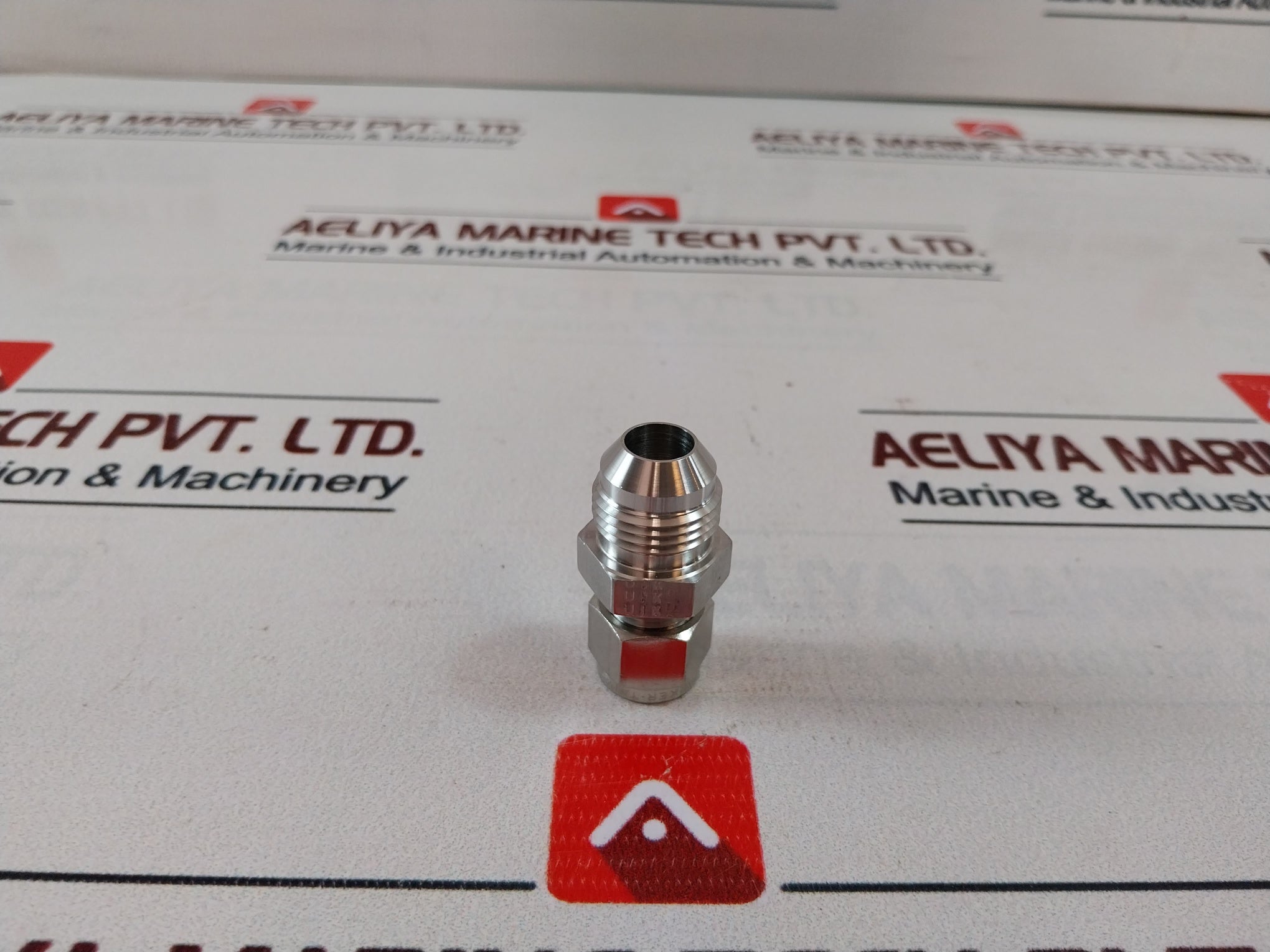 Lot Of 5X Parker P316 Tube Fitting