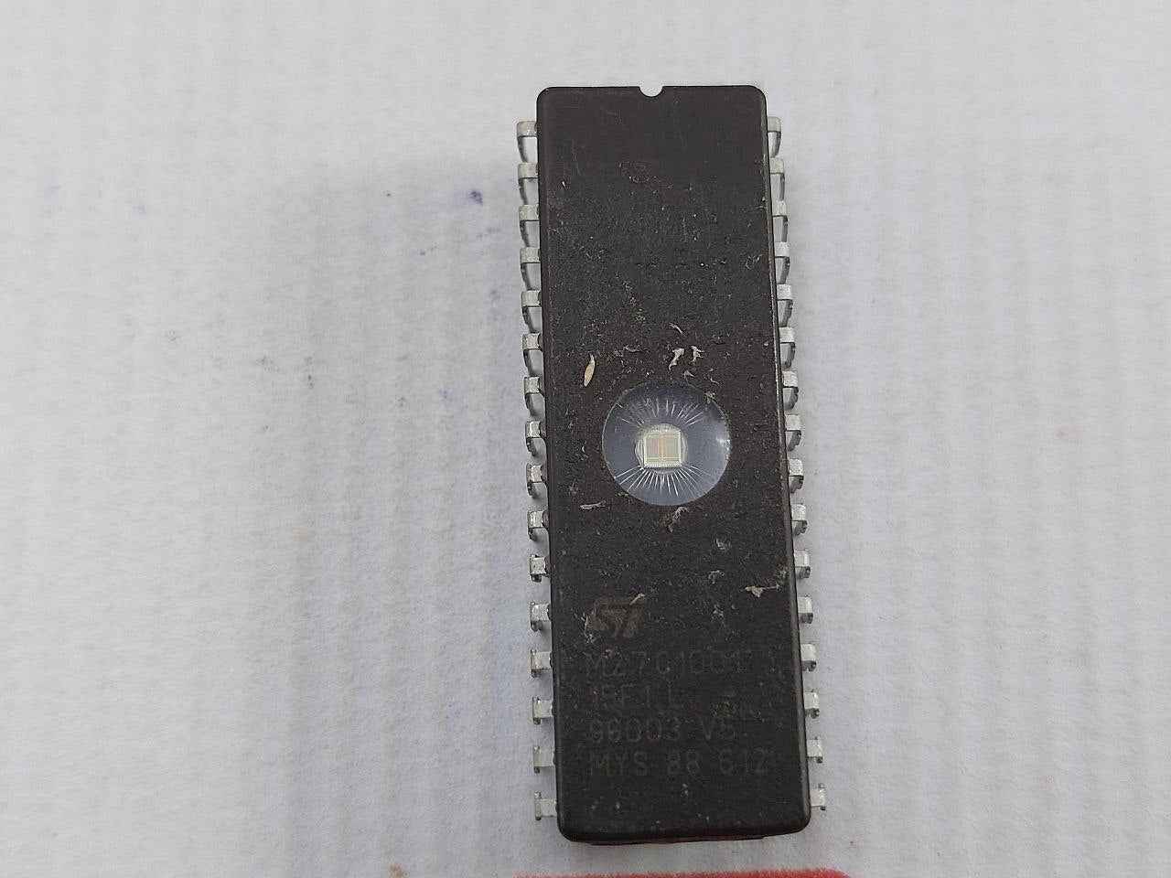 Lot Of 6X Atmel At28C64 Parallel Eeprom-erasable Programmable Read-only Memory