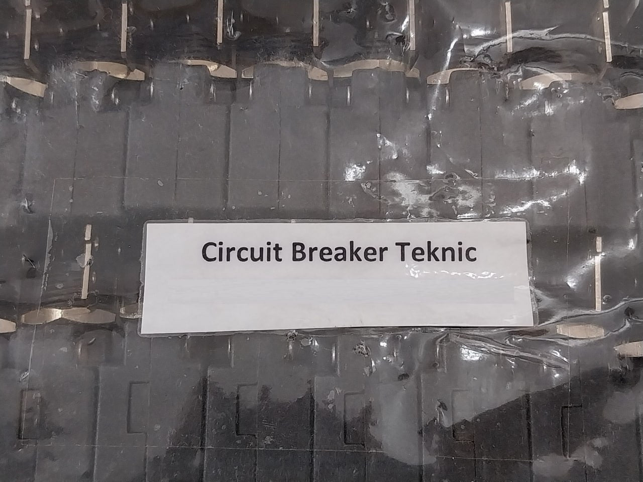 Lot of 6X TEKNIC TR20-C-63S-B-0-C-10.0A-A Circuit Breaker 250V-50V-U 10.0A 1217